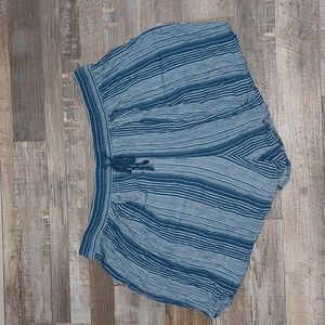 George wide-legged short